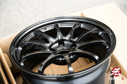 Volk CE28N-Plus / 18x9.5 +38 / 5x114.3 / ダイヤモンドダークガンメタル