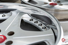 Load image into Gallery viewer, 19" Leon Hardiritt Orden (Used Wheels Built to Order)