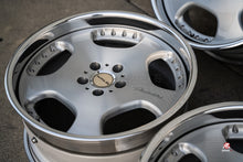 Load image into Gallery viewer, 19" Wald Duchatelet II (Used Wheels Built to Order)