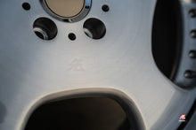 Load image into Gallery viewer, 19" Wald Duchatelet II (Used Wheels Built to Order)