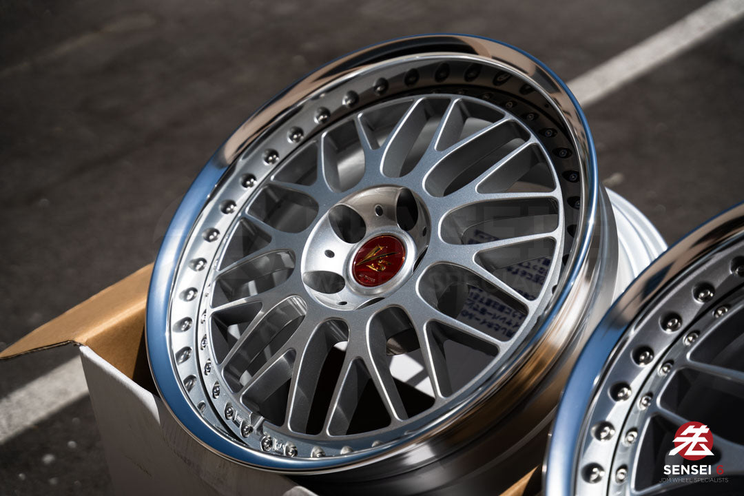 ワーク VSKF# / 18x9.5 +14、18x10.5 +15 / 5x114.3 / ライトグレーシルバー