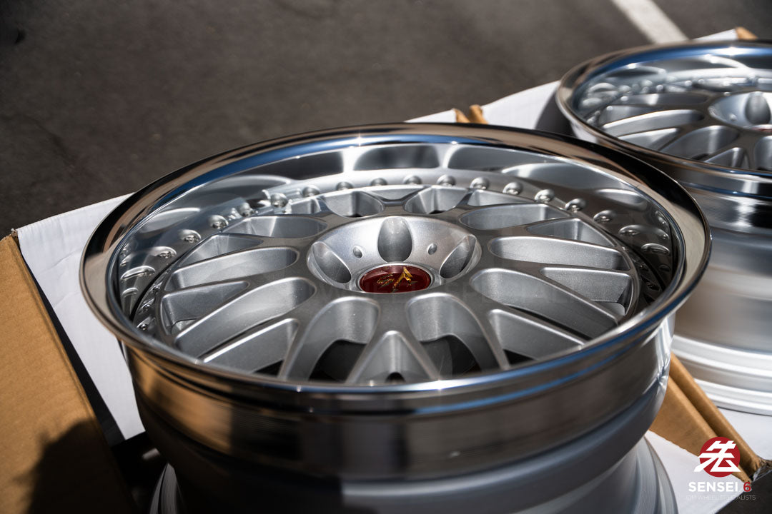 ワーク VSKF# / 18x9.5 +14、18x10.5 +15 / 5x114.3 / ライトグレーシルバー