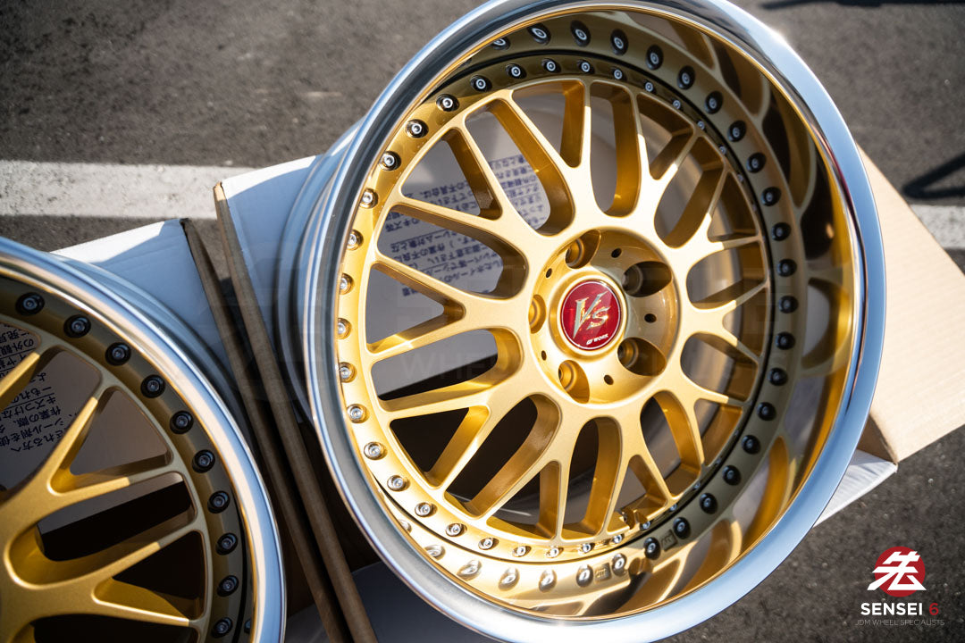 ワーク VSKF# / 18x9.5 +14、18x10.5 +15 / 5x114.3 / ライトグレーシルバー