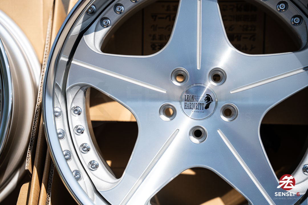 Leon Hardiritt Orden / 19x9.5 +13, 19x10.5 +13 / 5x114.3 / Diamond Cut