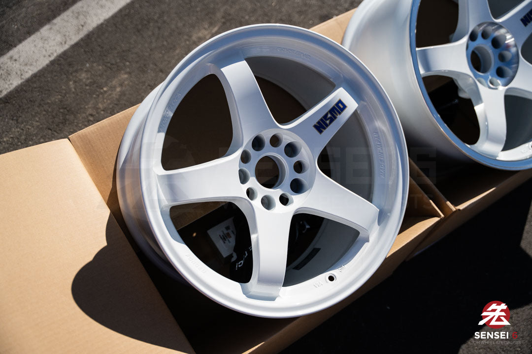 Nismo LMGT4 40th Anniversary / 18x9.5 +12 / 5x114.3 / White