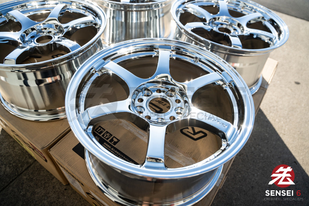 グラムライト 57DR / 17x9 +38 / 5x114.3 / クローム
