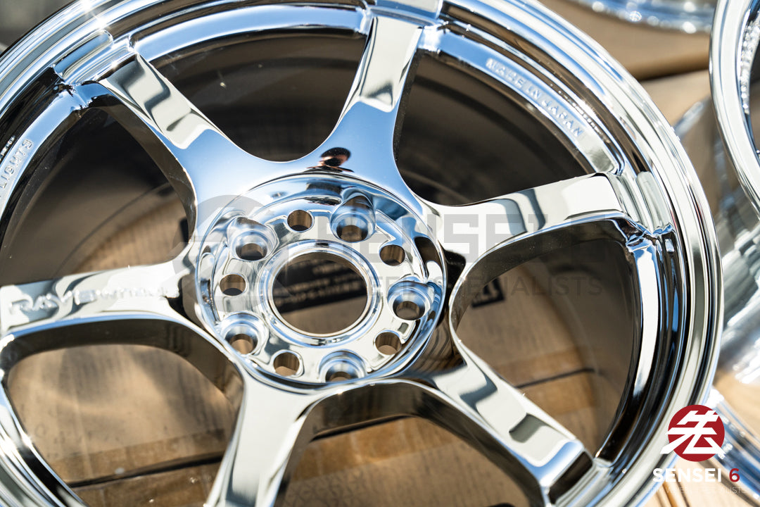 グラムライト 57DR / 17x9 +38 / 5x114.3 / クローム