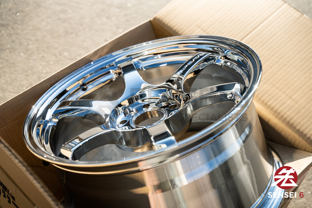 グラムライト 57DR / 17x9 +38 / 5x114.3 / クローム