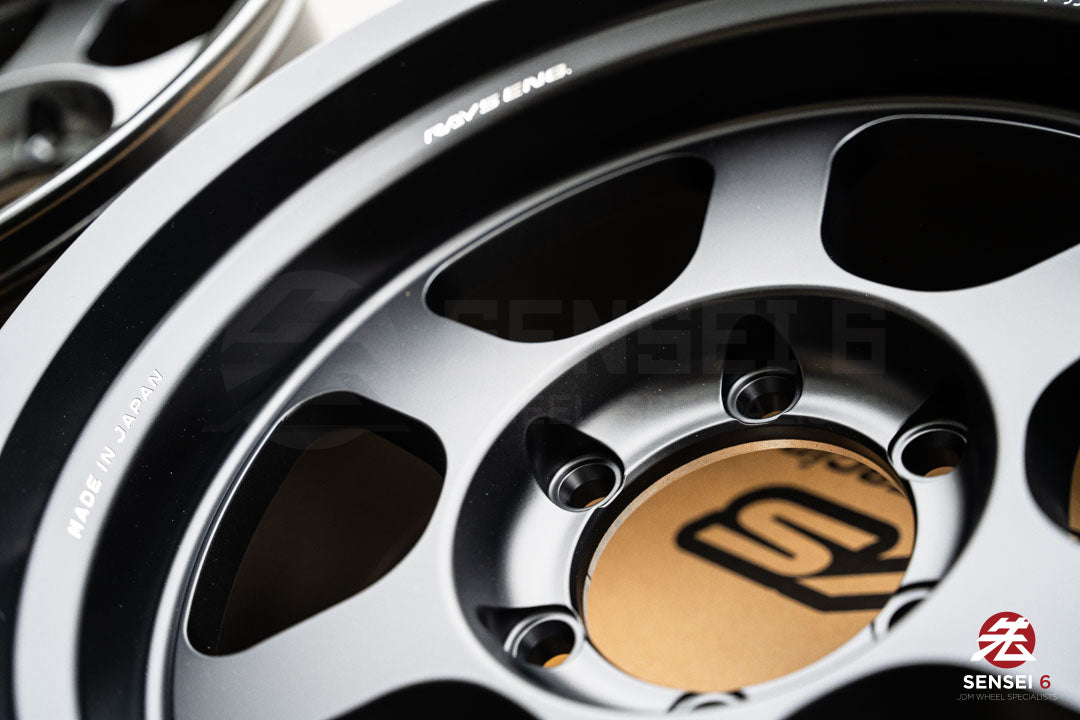 Volk TE37XT M-Spec / 17x8.5 -10 / 6x139.7 / Matte Black (MB)