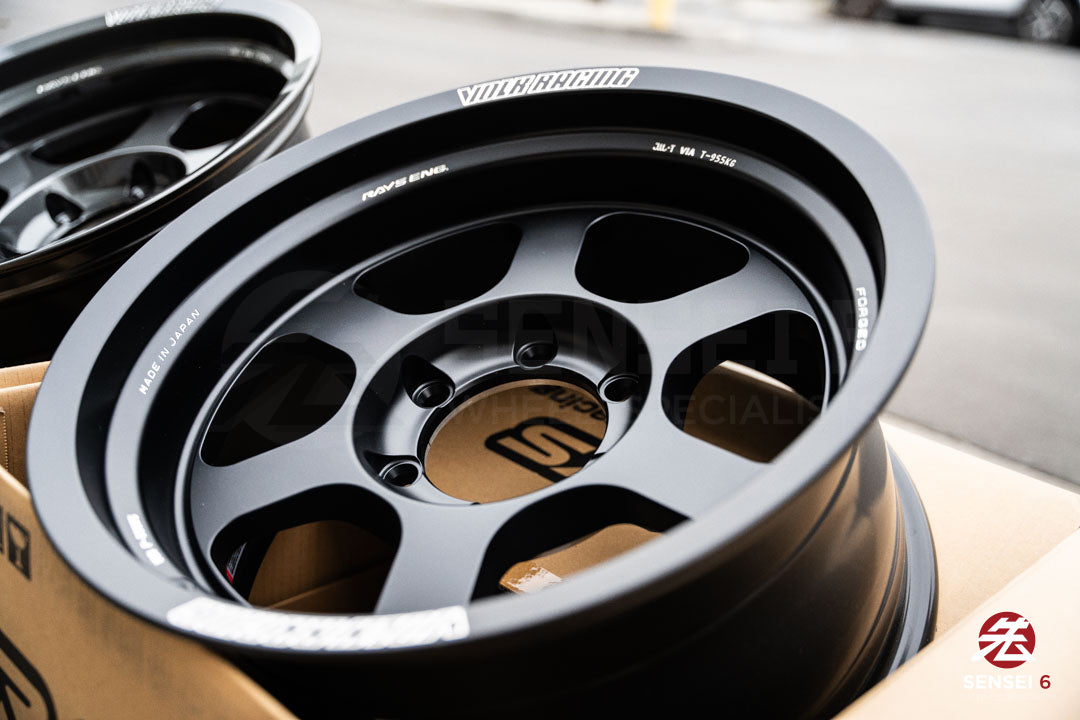 Volk TE37XT M-Spec / 17x8.5 -10 / 6x139.7 / Matte Black (MB)
