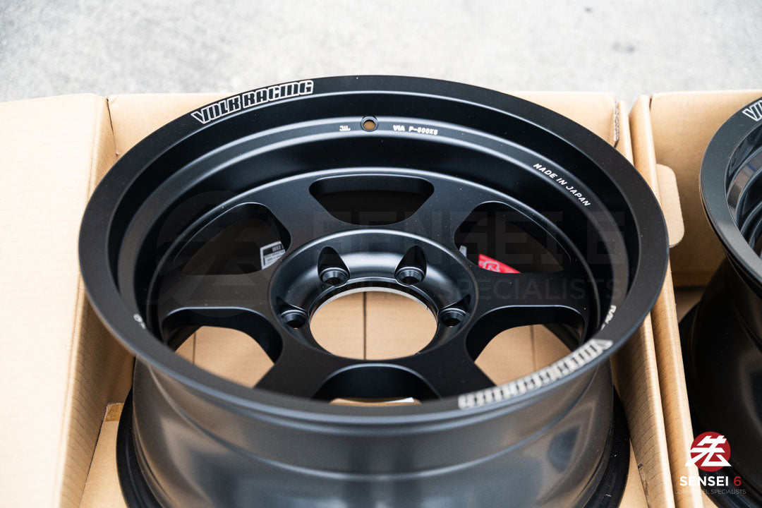 Volk TE37XT M-Spec / 17x8.5 -10 / 6x139.7 / Matte Black (MB)