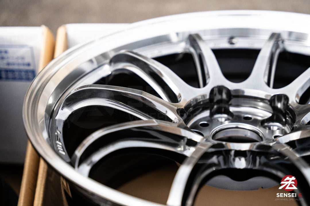 Work Emotion ZR10 1P / 18x9.5 +38 / 5x114.3 / Titanio con corte de diamante (HGLC)