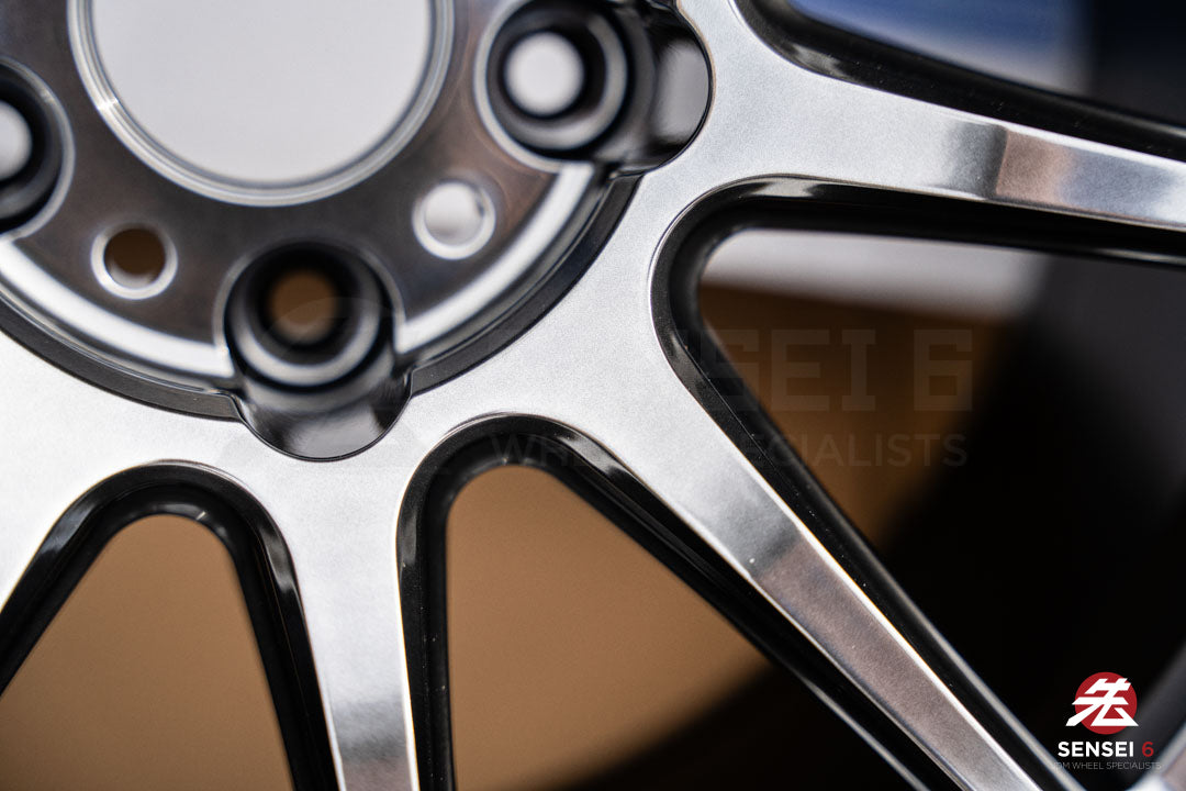 Work Emotion ZR10 1P / 18x9.5 +22 / 5x114.3 / Llanta Glim Black con corte de diamante (GTKRC)