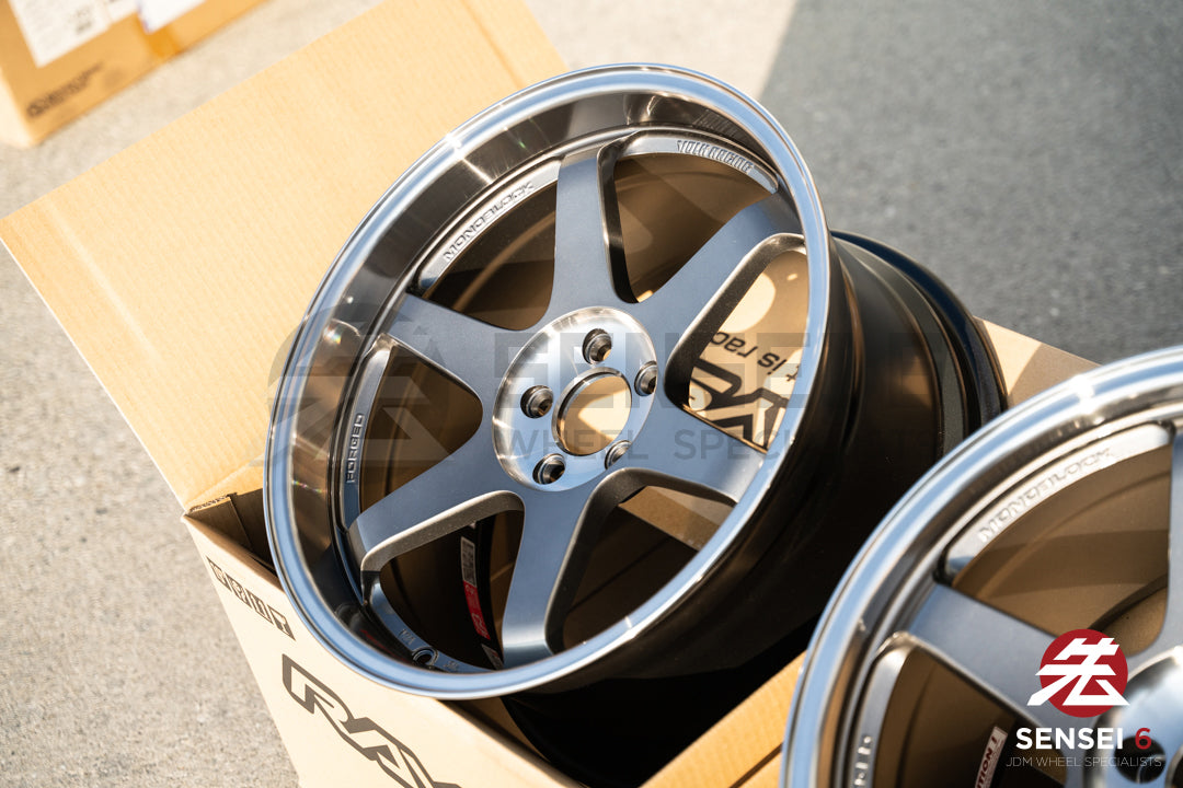Volk TE37SL / 19x9.5 +22、19x10.5 +35 / 5x112 / プレスグラファイト