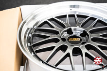 Cargar imagen en el visor de la galería, BBS LM / 20x9.5 +30 / 5x114.3 / Diamante Negro