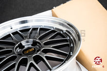 Cargar imagen en el visor de la galería, BBS LM / 20x9.5 +30 / 5x114.3 / Diamante Negro