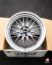 Cargar imagen en el visor de la galería, BBS LM / 20x9.5 +30 / 5x114.3 / Diamante Negro