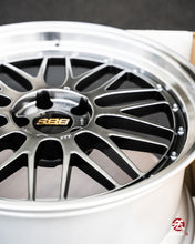 Cargar imagen en el visor de la galería, BBS LM / 20x9.5 +30 / 5x114.3 / Diamante Negro