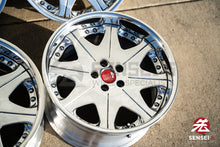 Load image into Gallery viewer, 19" Leon Hardiritt Waffe (Used Wheels Built to Order)