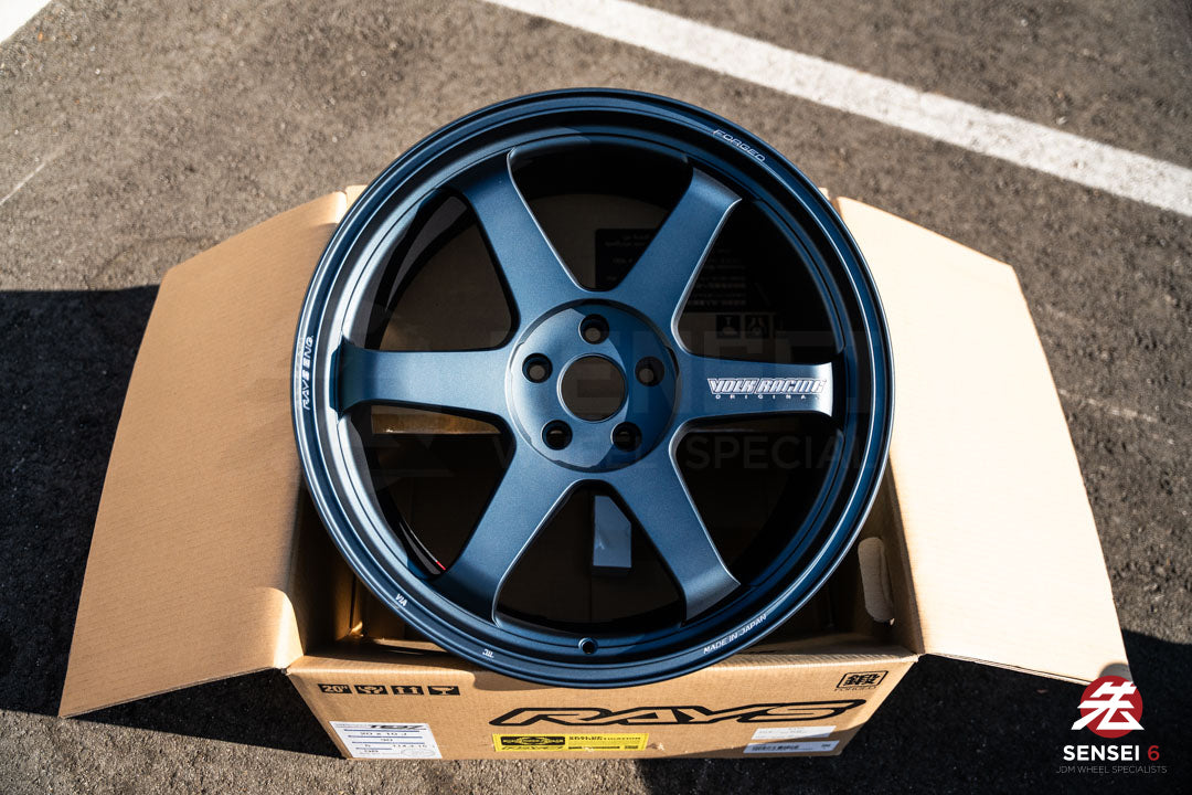 ボルク TE37 サーガ S-Plus / 18x9.5 +22 / 5x114.3 / OG ブロンズ