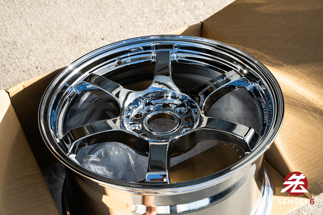 グラムライト 57DR / 17x9 +38 / 5x114.3 / クローム