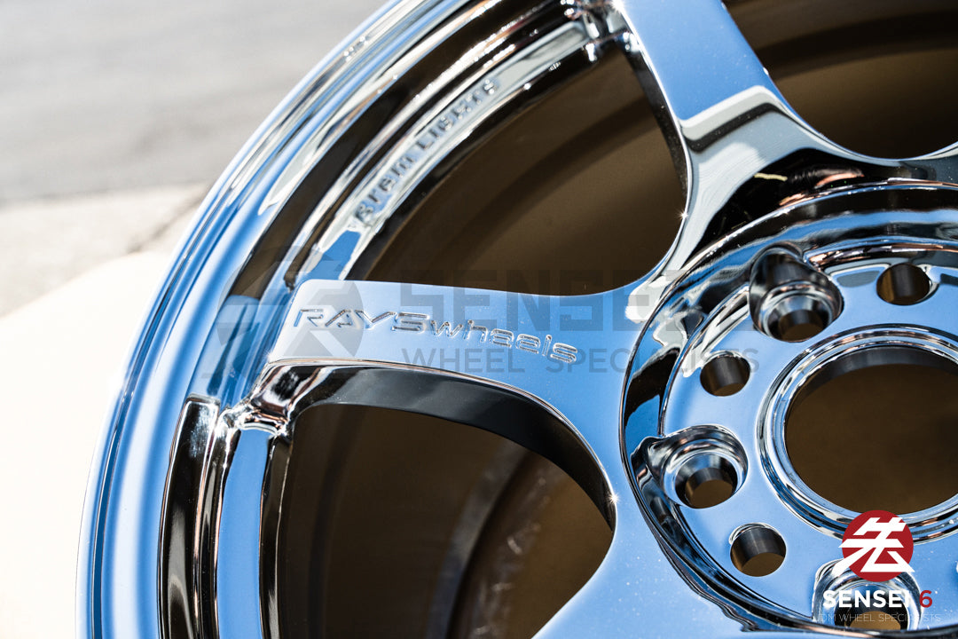 グラムライト 57DR / 17x9 +38 / 5x114.3 / クローム