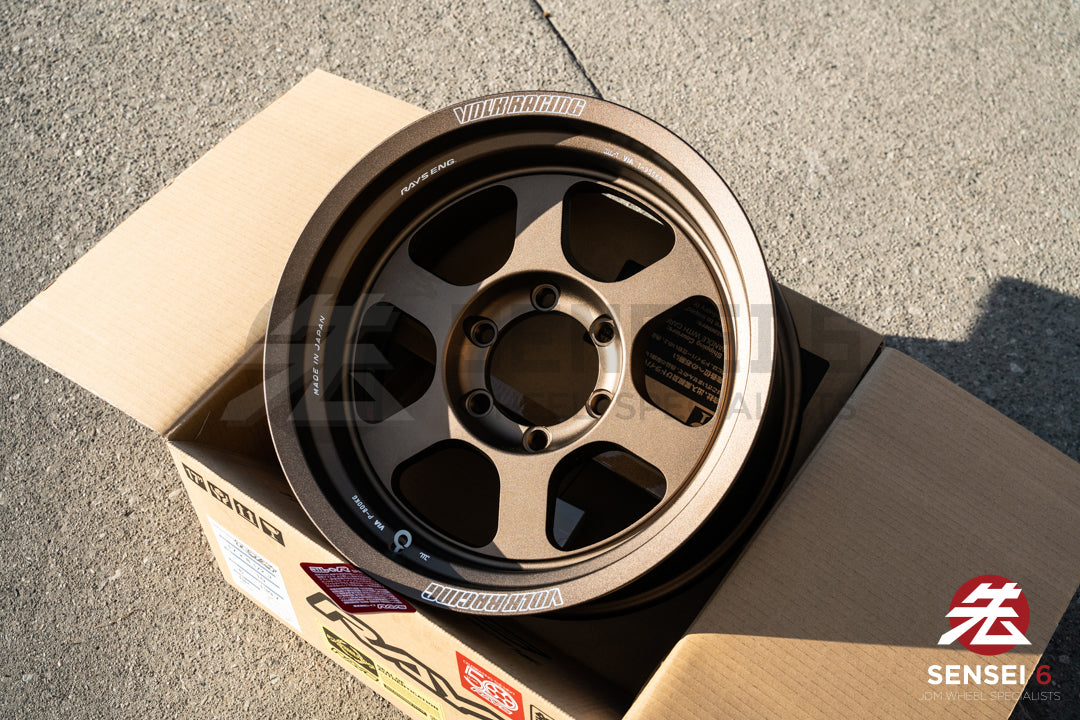 Volk TE37XT M-Spec / 17x8.5 -10 / 6x139.7 / OG Bronze (BR)