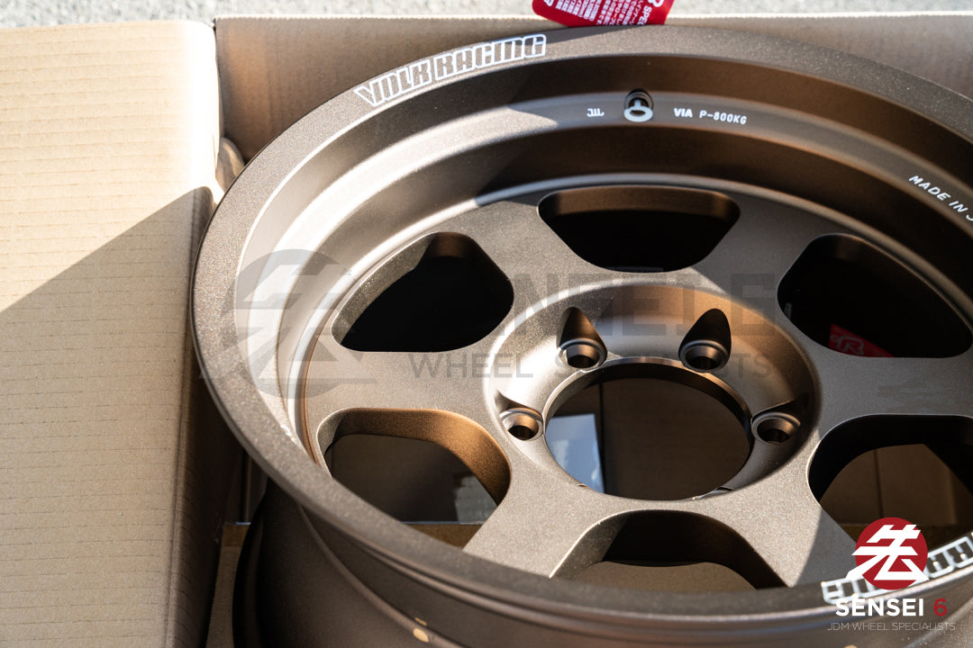 Volk TE37XT M-Spec / 17x8.5 -10 / 6x139.7 / OG Bronze (BR)