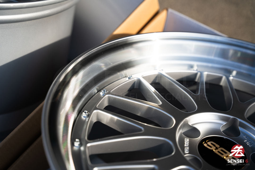 BBS LM / 19x9.5 +23、19x11 +35 / 5x112 / ダイヤモンドシルバー