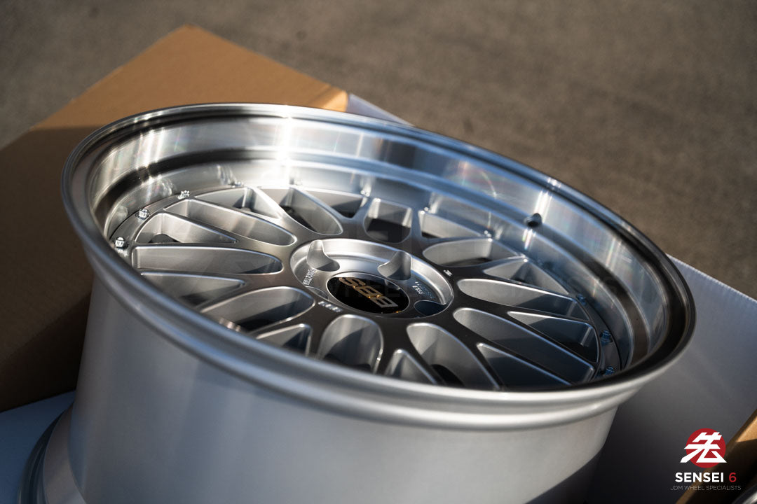 BBS LM / 19x9.5 +23、19x11 +35 / 5x112 / ダイヤモンドシルバー