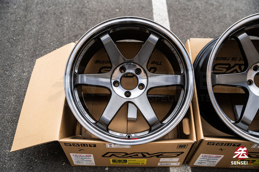 Volk TE37SL / 19x9.5 +22, 19x10.5 +35 / 5x112 / Pressed Graphite (PG)