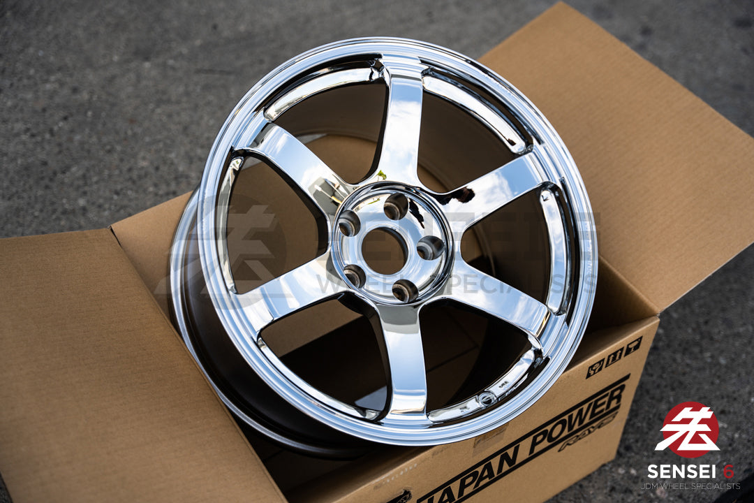 Volk TE37 サガ SL / 18x10.5 +15 / 5x114.3 / クローム