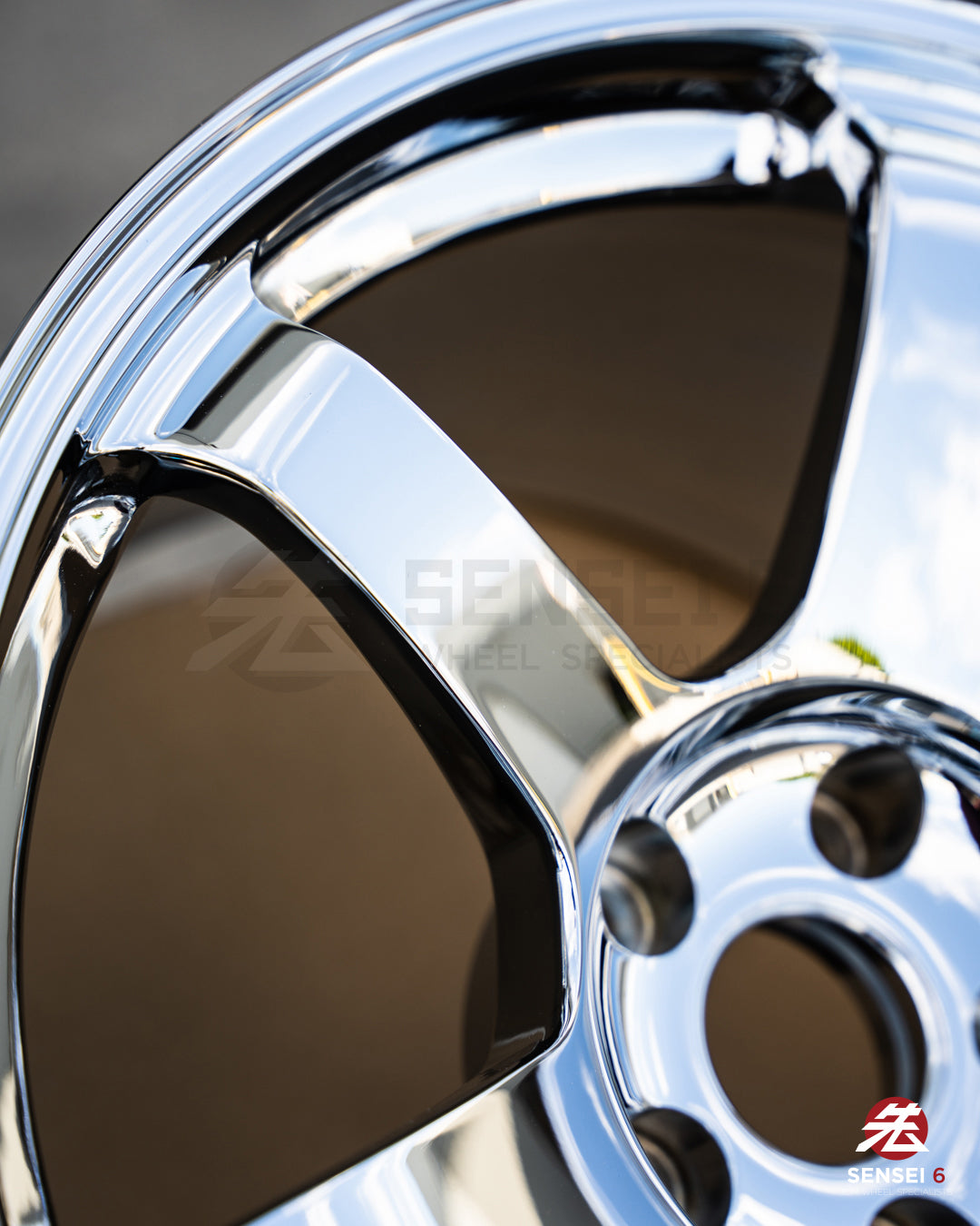 Volk TE37 サガ SL / 18x10.5 +15 / 5x114.3 / クローム