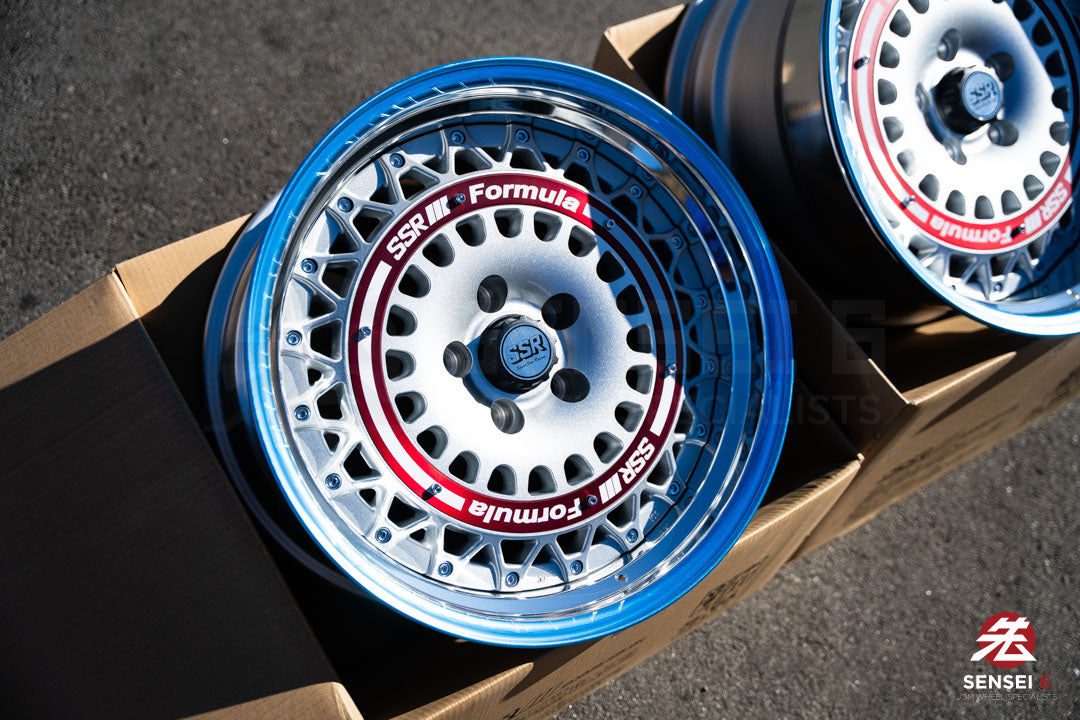 SSR Formula Aero Mesh / 18x9.5 +12, 18x10.5 +18 / 5x114.3 / FM Silver + Brushed Red Ring