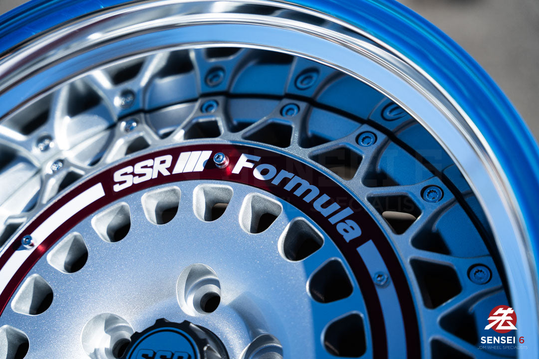 SSR Formula Aero Mesh / 18x9.5 +12, 18x10.5 +18 / 5x114.3 / FM Silver + Brushed Red Ring