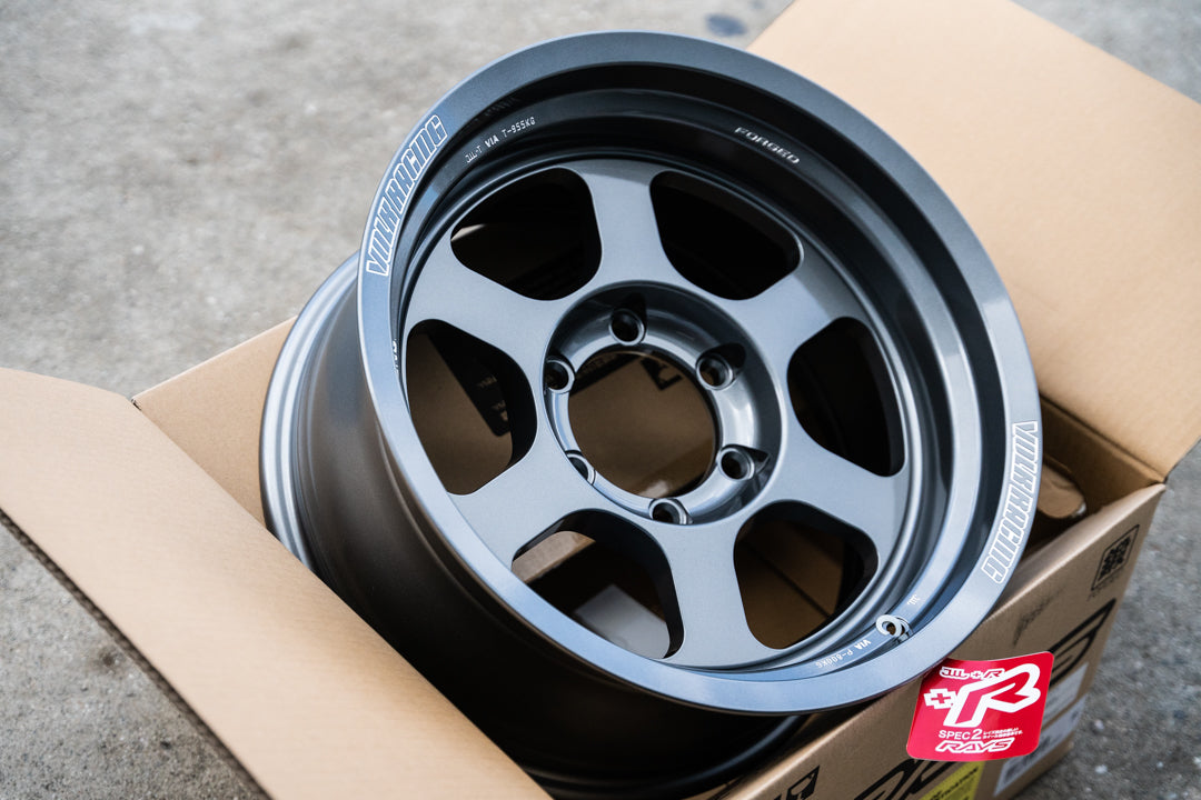 Volk TE37XT M-Spec / 17x8.5-10 / 6x139.7 / Bronce