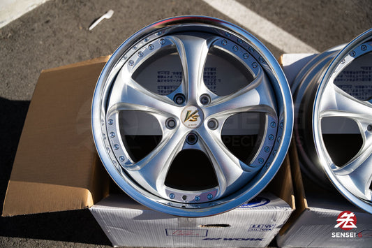 Work VSKF# / 18x9.5 +14, 18x10.5 +15 / 5x114.3 / Light Gray Silver (LGS)