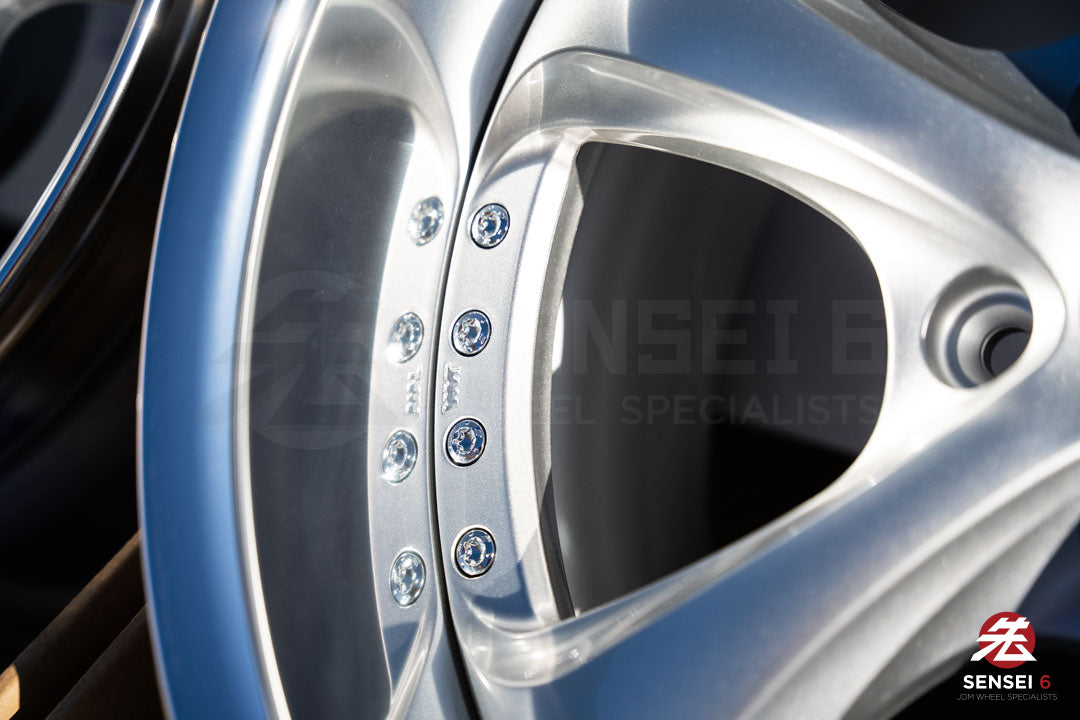 Work VSKF# / 18x9.5 +14, 18x10.5 +15 / 5x114.3 / Light Gray Silver (LGS)