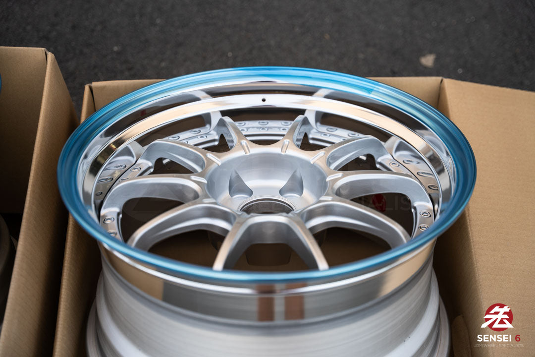 ワーク VSKF# / 18x9.5 +14、18x10.5 +15 / 5x114.3 / ライトグレーシルバー