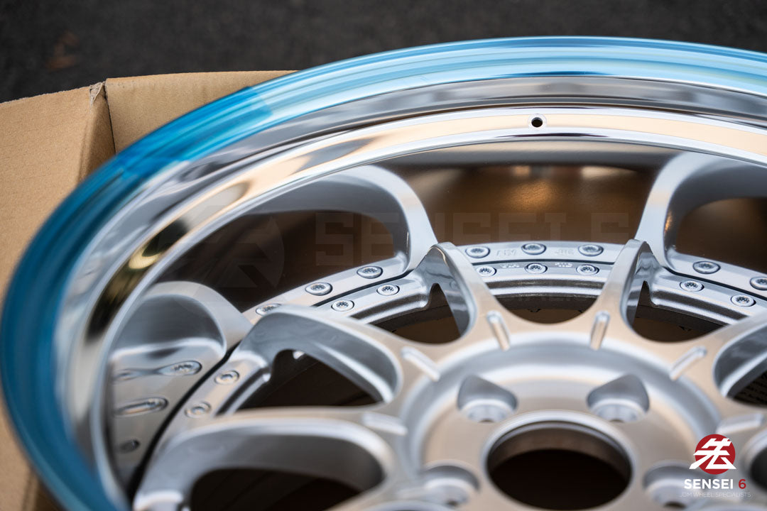 ワーク VSKF# / 18x9.5 +14、18x10.5 +15 / 5x114.3 / ライトグレーシルバー