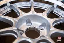 Cargar imagen en el visor de la galería, Trabajo VSKF# / 18x9.5 +14, 18x10.5 +15 / 5x114.3 / Gris claro plateado