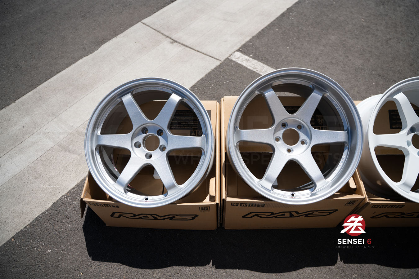 Volk TE37SL / 19x9.5 +22, 19x10.5 +35 / 5x112 / Diamond Silver (DS)