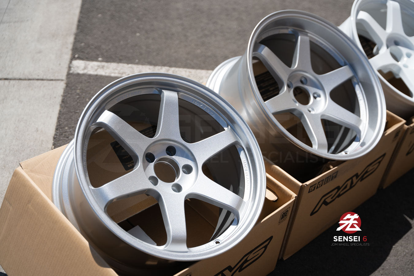 Volk TE37SL / 19x9.5 +22, 19x10.5 +35 / 5x112 / Diamond Silver (DS)