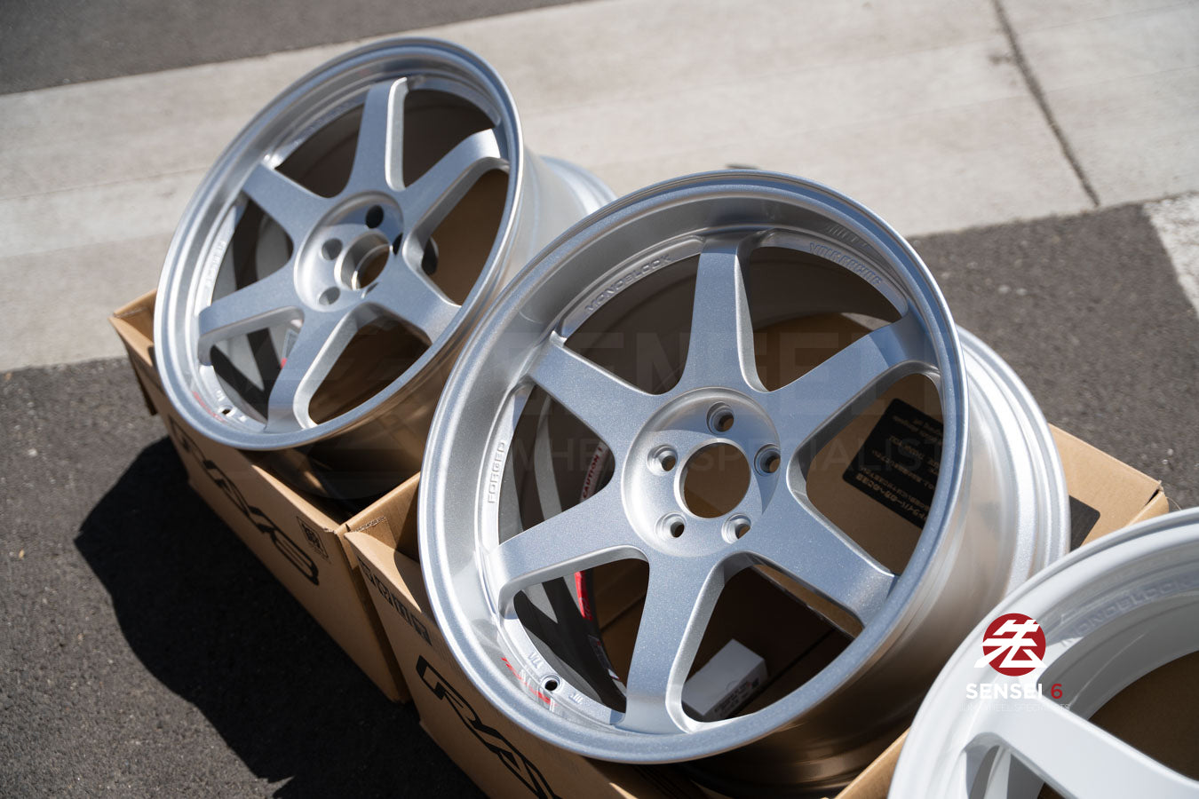 Volk TE37SL / 19x9.5 +22, 19x10.5 +35 / 5x112 / Diamond Silver (DS)