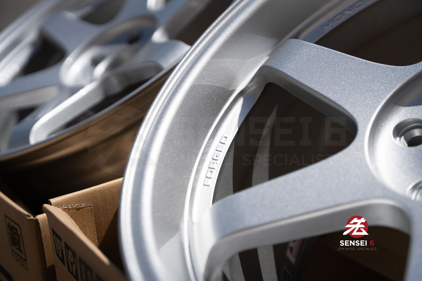 Volk TE37SL / 19x9.5 +22, 19x10.5 +35 / 5x112 / Diamond Silver (DS)