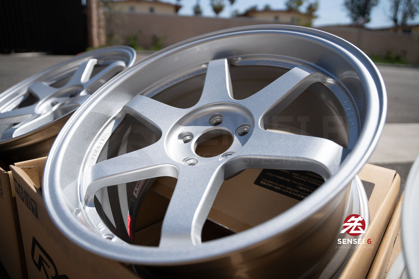 Volk TE37SL / 19x9.5 +22, 19x10.5 +35 / 5x112 / Diamond Silver (DS)