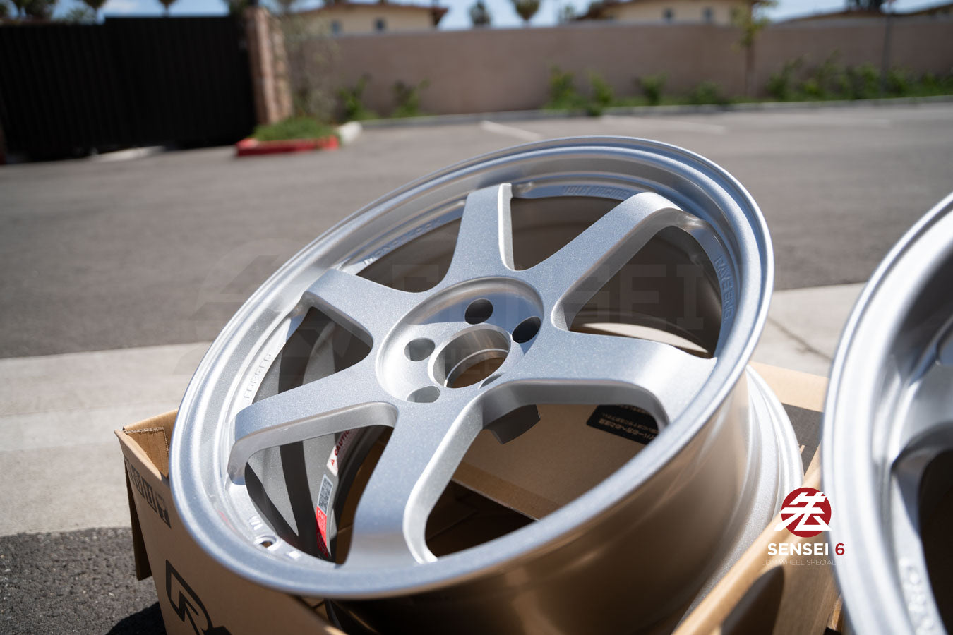 Volk TE37SL / 19x9.5 +22, 19x10.5 +35 / 5x112 / Diamond Silver (DS)