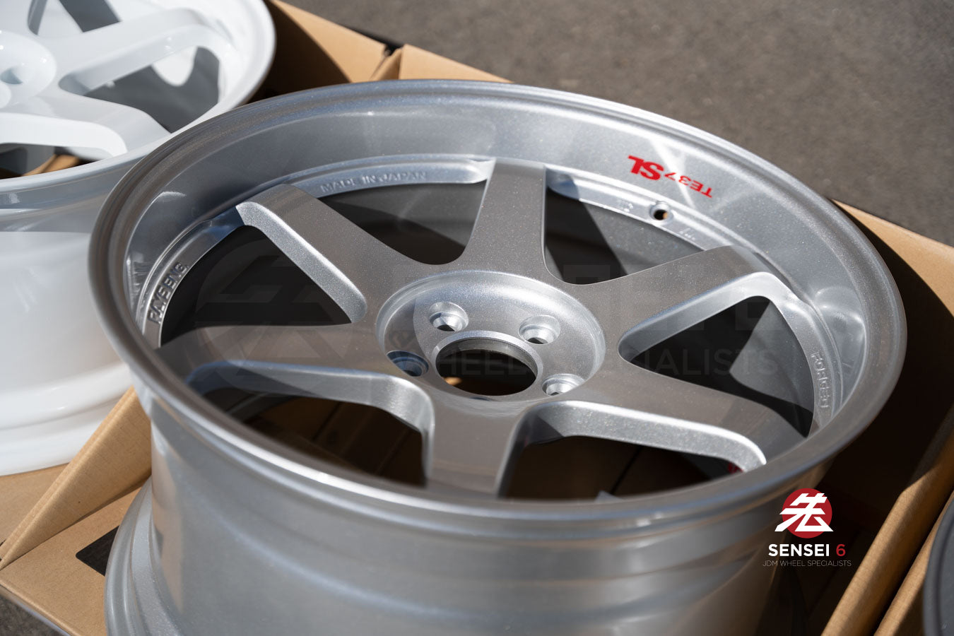 Volk TE37SL / 19x9.5 +22, 19x10.5 +35 / 5x112 / Diamond Silver (DS)
