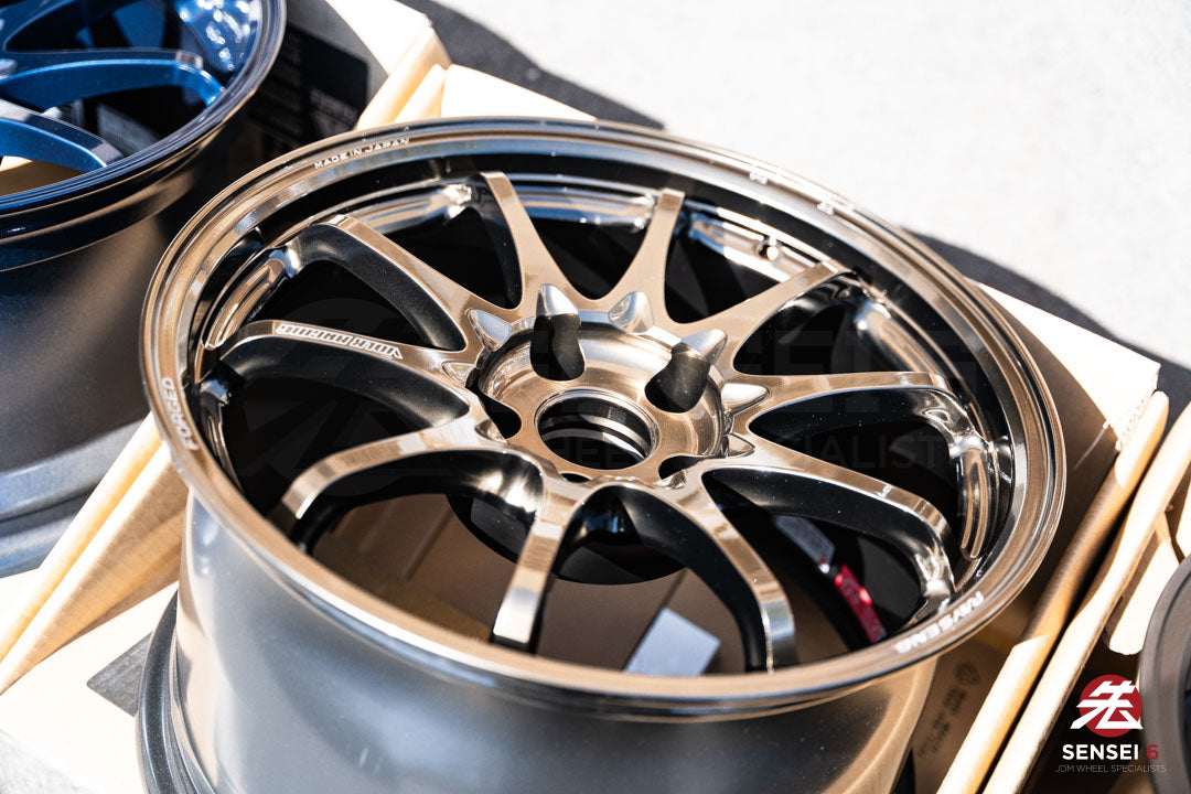 Volk CE28N-Plus / 17x10 +44 / 5x114.3 / Shining Bronze Metal (SZ)
