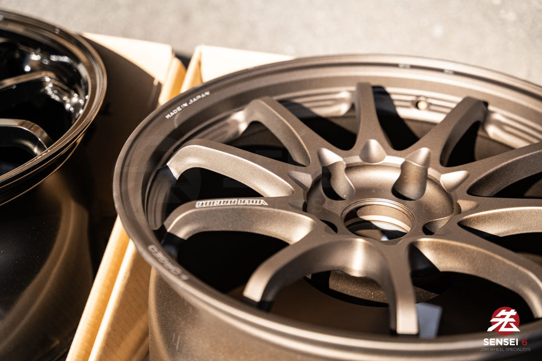 Volk CE28N-Plus / 17x10 +44 / 5x114,3 / Bronce Blast (BB)